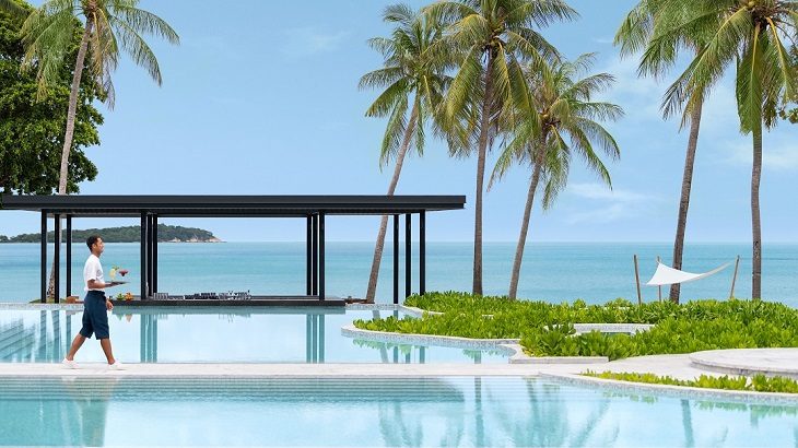 The Insta-worthy pool bar at Centara Reserve Samui.