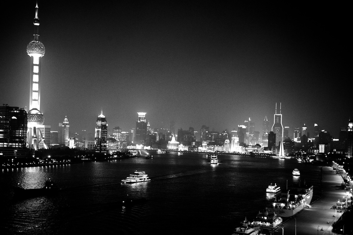 The storied curve of the Huangpu River seen from the north Bund. Photo by Peter Winter