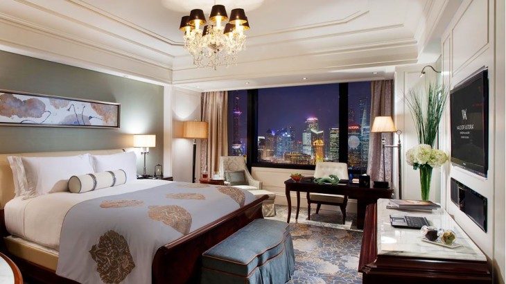 Shanghai hotels Waldorf Astoria night view Bund