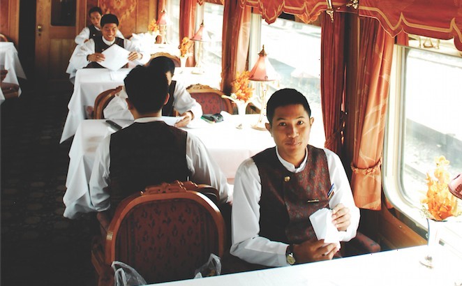 Thailand travel: Luxury rail, dinnertime